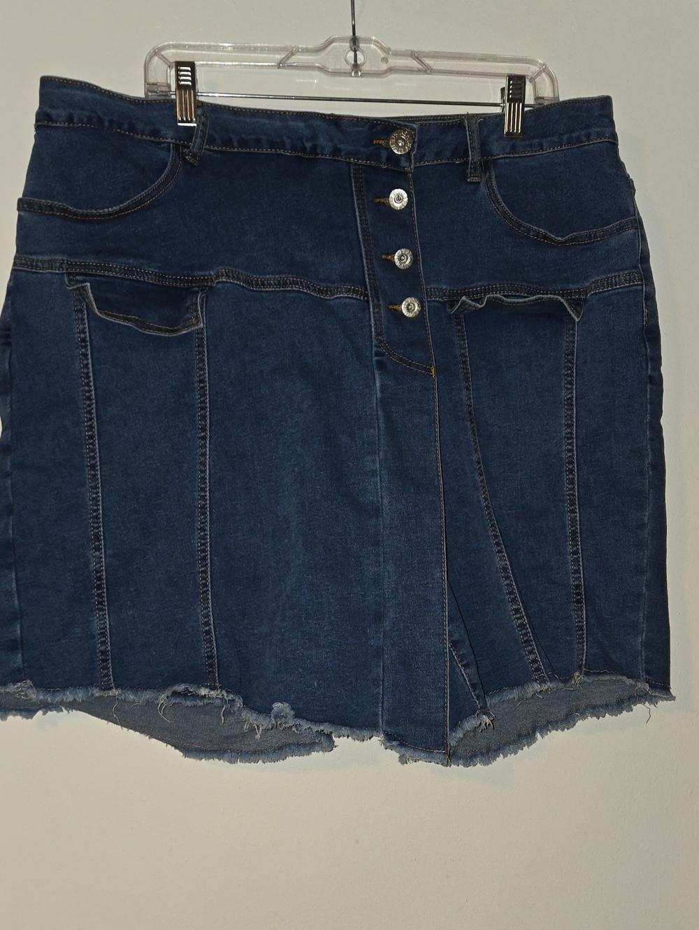 Women’s Dark Blue Denim Button-Front Mini Skort